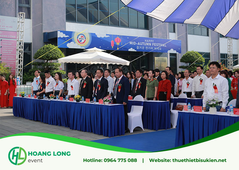thiết bị tổ chức lễ khai giảng 